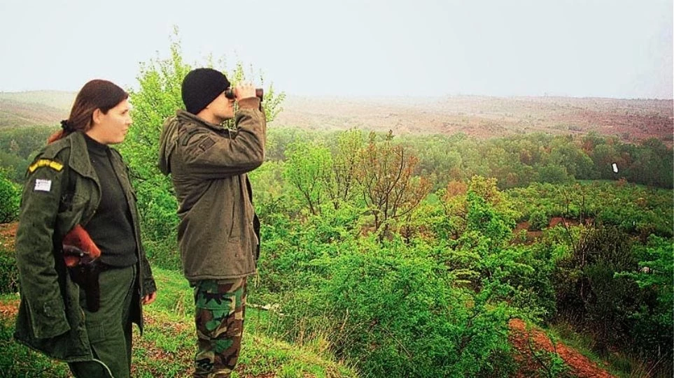 Χάος στα σύνορα: Διακινητές στέλνουν μετανάστες στην Αλβανία αλλά αυτοί καταλήγουν στο Πωγώνι